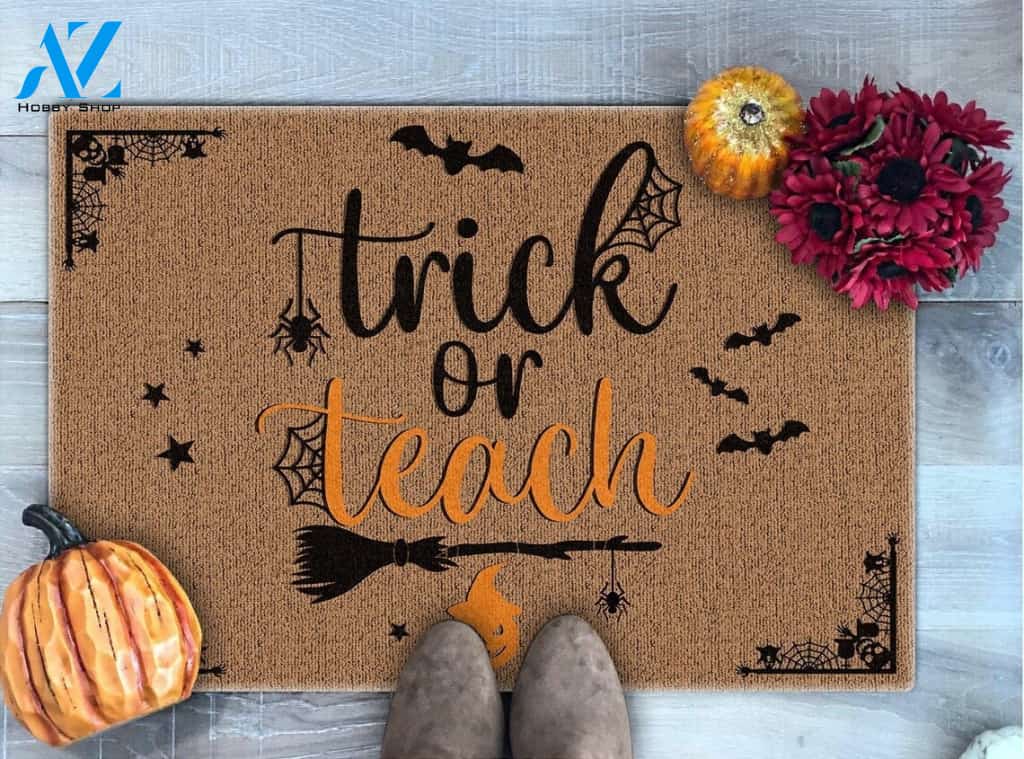 Trick or Teach Funny Halloween Classroom Doormat Gift For Teacher Student Classroom Decor Warm House Gift Welcome Mat Halloween Decor