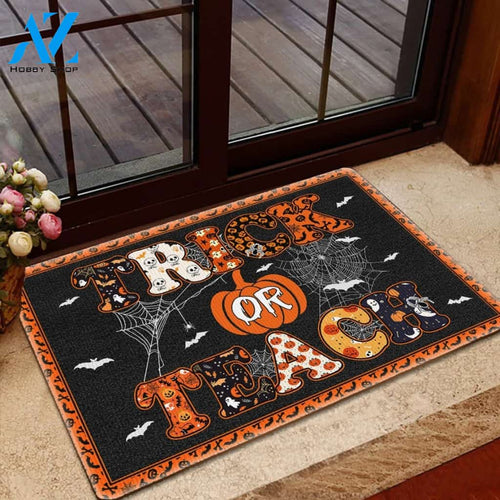 Trick or Teach Funny Halloween Classroom Doormat Gift For Teacher Student Home Decor Warm House Gift Welcome Mat