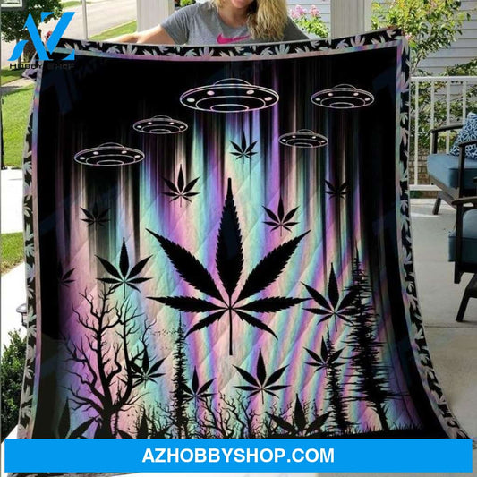 Weed Alien Spaceship Fleece Blanket