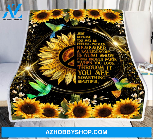 When You Look Through It You See Something Beautiful Hummingbird And Sunflowers Fleece Blanket Gift For Family Home Decor Bedding Couch Sofa Soft And Comfy Cozy