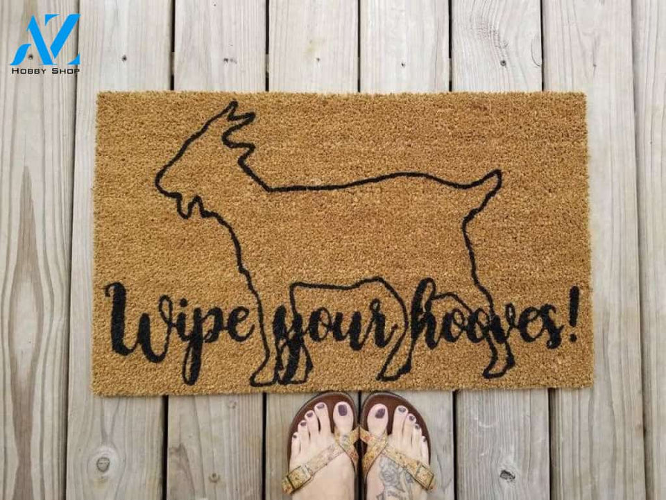 Wipe your hooves doormat, pig welcome mat, Ranch doormat, Farm doormat, Valentine's day gift, housewarming gift, birthday gift, wedding gift