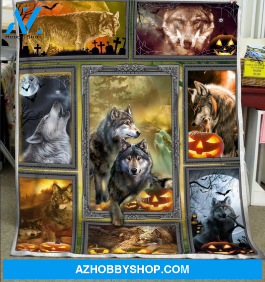 WOLF HALLOWEEN BLANKET Gift For Halloween's Day Wolf Lover Friend Family Birthday Gift Home Decor Bedding Couch Sofa Soft And Comfy Cozy