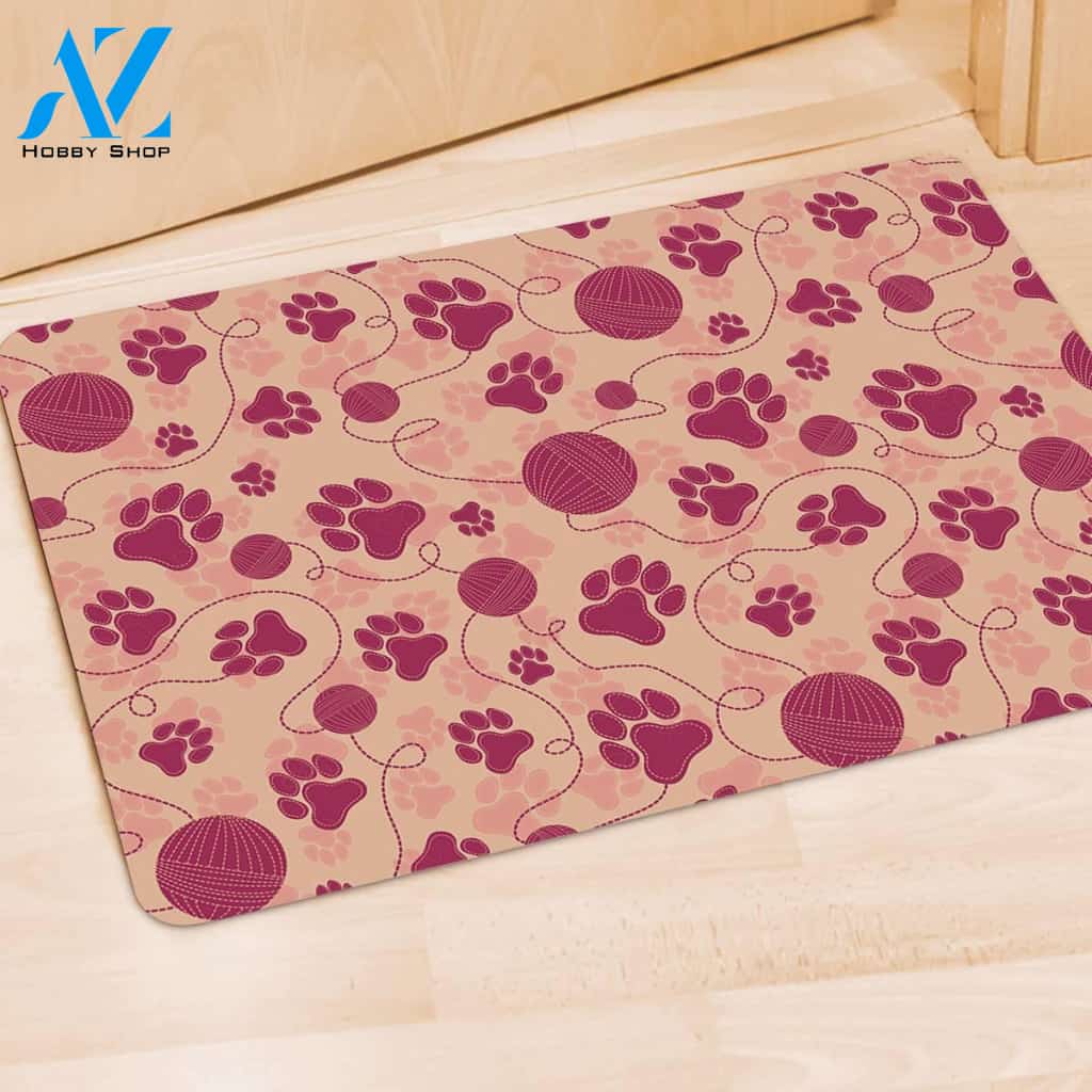 Yarn Paw Print Door Mat